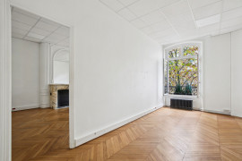 Location
Location Bureaux Paris 75016