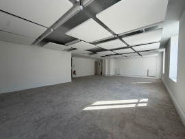 
                                                                                        Location
                                                                                         Location Bureaux Paris 75017
