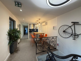 
                                                                                        Location
                                                                                         Location Bureaux Paris 75017