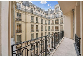 
                                                                                        Location
                                                                                         Location Bureaux Paris 75116