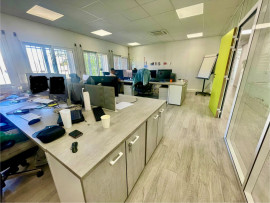 
                                                                                        Location
                                                                                         Location Bureaux Vitrolles 13127