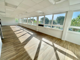 
                                                                                        Location
                                                                                         Location Bureaux Vitrolles 13127