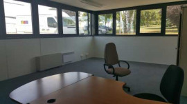 
                                                                                        Location
                                                                                         Location de bureaux divisibles d'une surface de 350 m² proche d'Auxerre