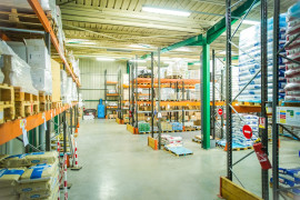 
                                                                                        Location
                                                                                         Location d'un entrepôt d'une surface de 3 000 m² proche de Bourges
