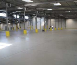 
                                                                                        Location
                                                                                         Location d'une entrepôt/atelier d'une surface de 4 000 m² proche d'Auxerre