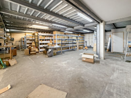 
                                                                                        Location
                                                                                         Location Entrepôts / Locaux d’activités La Penne-sur-Huveaune 13821