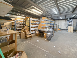 
                                                                                        Location
                                                                                         Location Entrepôts / Locaux d’activités La Penne-sur-Huveaune 13821