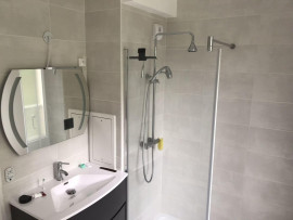 
                                                                                        Colocation
                                                                                         Location étudiante