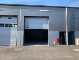 
                                                                                        Location
                                                                                         Location local d'activités de 150 m² - Dijon
