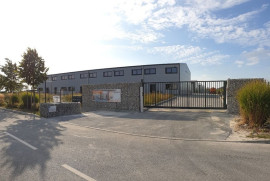 
                                                                                        Location
                                                                                         Location local d'activités de 150 m² - Dijon