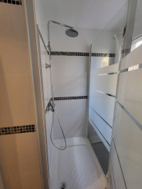 
                                                                                        Location
                                                                                         Location meublée appartement 2 pièces 44 m² Paris