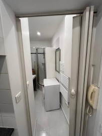 
                                                                                        Colocation
                                                                                         Location meublée studio 16 m² Paris 9E