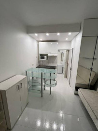 
                                                                                        Colocation
                                                                                         Location meublée studio 16 m² Paris 9E