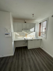 
                                                                                        Location
                                                                                         🏡 LOCATION — STUDIO 22 m² — DRANCY (93700)