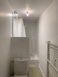 
                                                                                        Location
                                                                                         Location studio Paris 19è