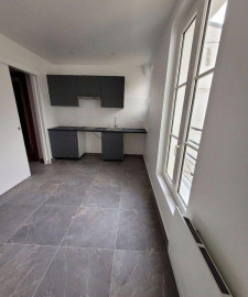 
                                                                                        Location
                                                                                         Location studio Saint-Denis