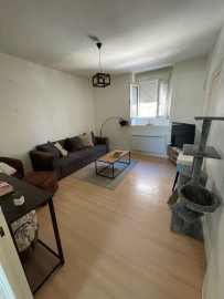 
                                                                                        Location
                                                                                         Location T2 52m2