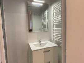 
                                                                                        Location
                                                                                         Location T2 meublé centre-ville Nantes