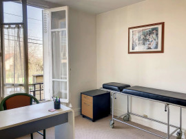 
                                                                                        Location
                                                                                         locaux 26 m²