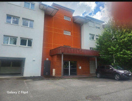 
                                                                                        Location
                                                                                         LOGES DE BOSSEY Très belle appartement  67m3