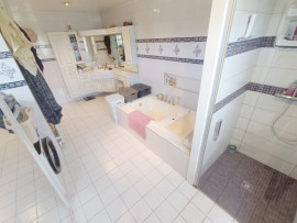 Vente
Longère 4 chambres terrain grand garage