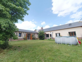 Vente
Longère 4 chambres terrain grand garage