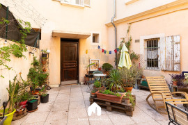 
                                                                                        Location
                                                                                         Lorette