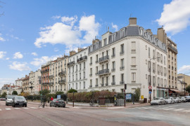 
                                                                                        Vente
                                                                                         LOT 17&20