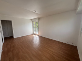 Vente
lot 210 Noisy-le-Grand