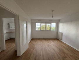 
                                                                                        Vente
                                                                                         lot 211 Noisy-le-Grand