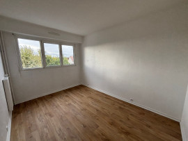 
                                                                                        Vente
                                                                                         lot 211 Noisy-le-Grand