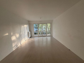 Vente
lot 329 Noisy-le-Grand