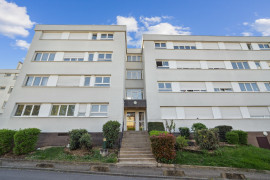 
                                                                                        Vente
                                                                                         lot 215 - Noisy-le-Grand