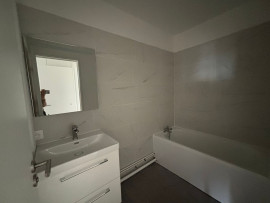 
                                                                                        Vente
                                                                                         lot 518 Noisy-le-Grand