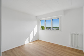 
                                                                                        Vente
                                                                                         lot 518 Noisy-le-Grand