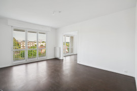 
                                                                                        Vente
                                                                                         lot 519 Noisy-le-Grand