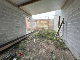 
                                                                                        Vente
                                                                                         Lot de 2 maisons à rénover avec jardin