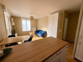 
                                                                                        Location
                                                                                         Loue 2 P meublé équipé, 41 m2, Asnières