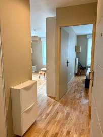 
                                                                                        Location
                                                                                         Loue 2 P meublé équipé, 41 m2, Asnières