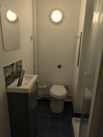 
                                                                                        Location
                                                                                         Loue 4  chambre en colocation