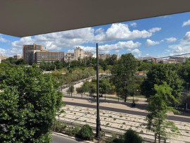 
                                                                                        Location
                                                                                         Loue appartement T2 37m2 Marseille 13008 Prado