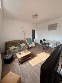 
                                                                                        Location
                                                                                         Loue appartement Type T3
