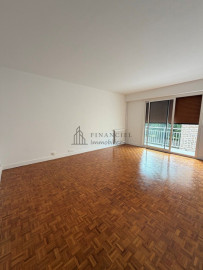 
                                                                                        Location
                                                                                         LOUE CHARMANT 3/4 PIECES AU VESINET - 75m²