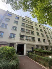 
                                                                                        Location
                                                                                         LOUE CHARMANT 3/4 PIECES AU VESINET - 75m²