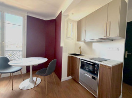 
                                                                                        Location
                                                                                         Loue F2 refait à neuf à Courbevoie