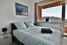 
                                                                                        Location
                                                                                         Loue Magnifique T2 Valmante