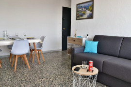 
                                                                                        Location
                                                                                         Loue Magnifique T2 Valmante