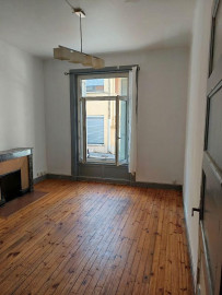 
                                                                                        Location
                                                                                         Loue T2 meublé