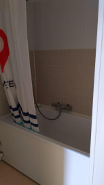 
                                                                                        Location
                                                                                         Loue T2 meublé avec parking privé