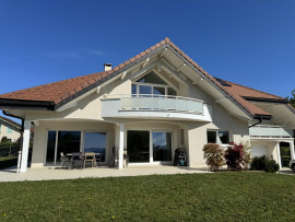 
                                                                        Location
                                                                         Lumineuse maison d’architecte vue montagnes